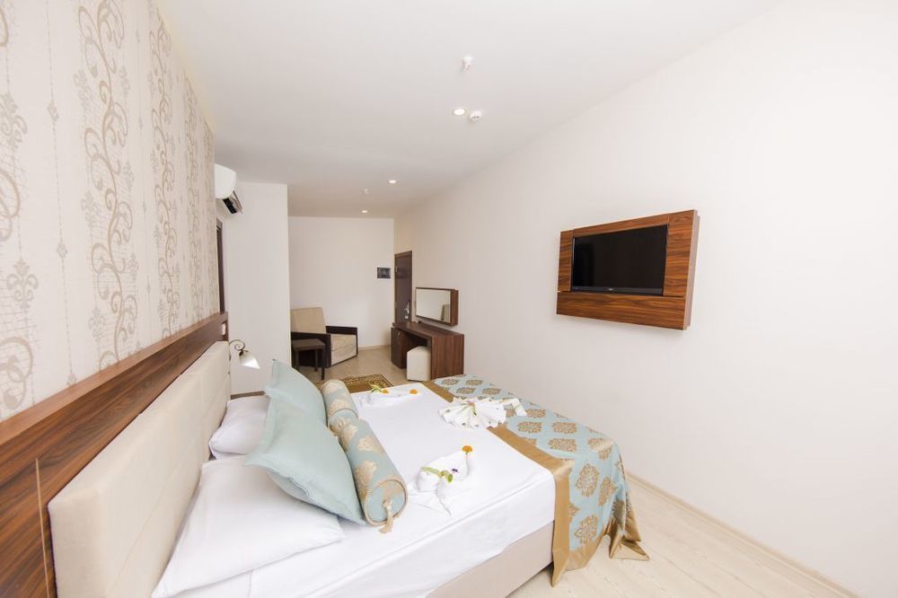Hotel Sarp (adults Only)