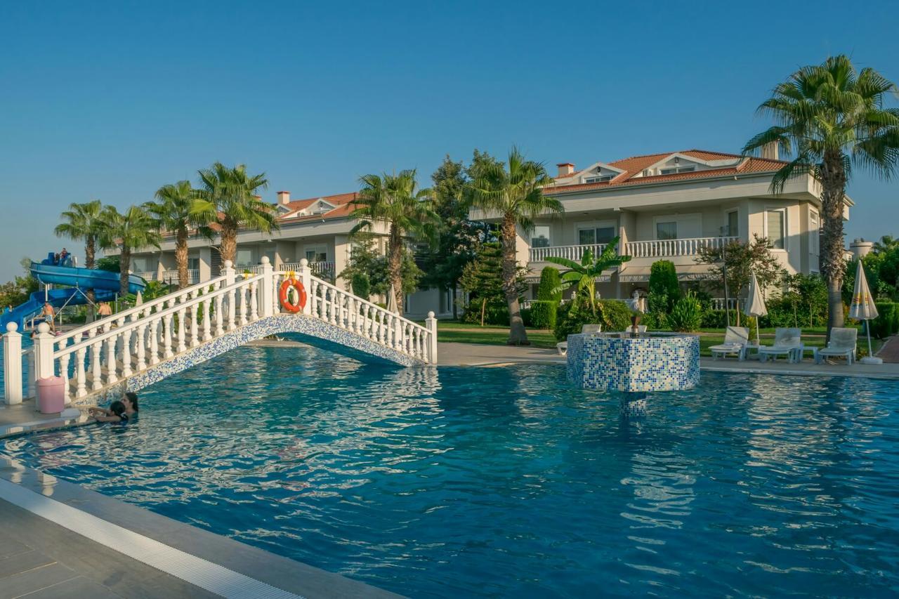 Villa Golf Village - With Shared Pool *