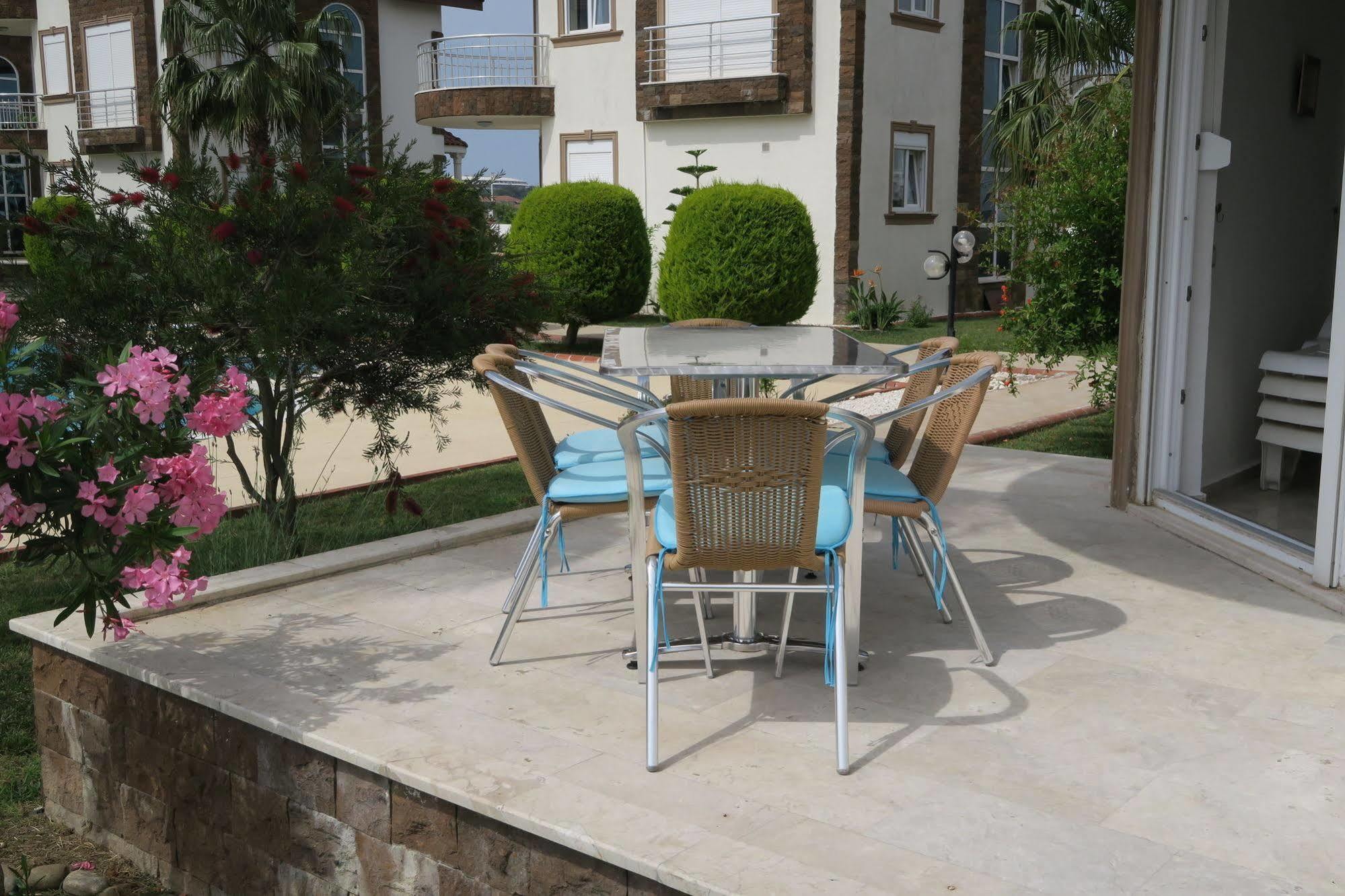 Green Golf Villas