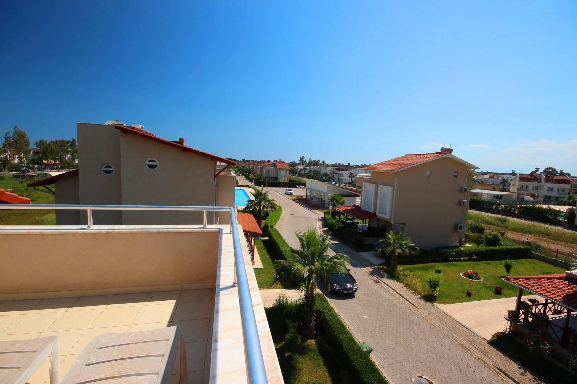 Villa Paradise Town - Sean *