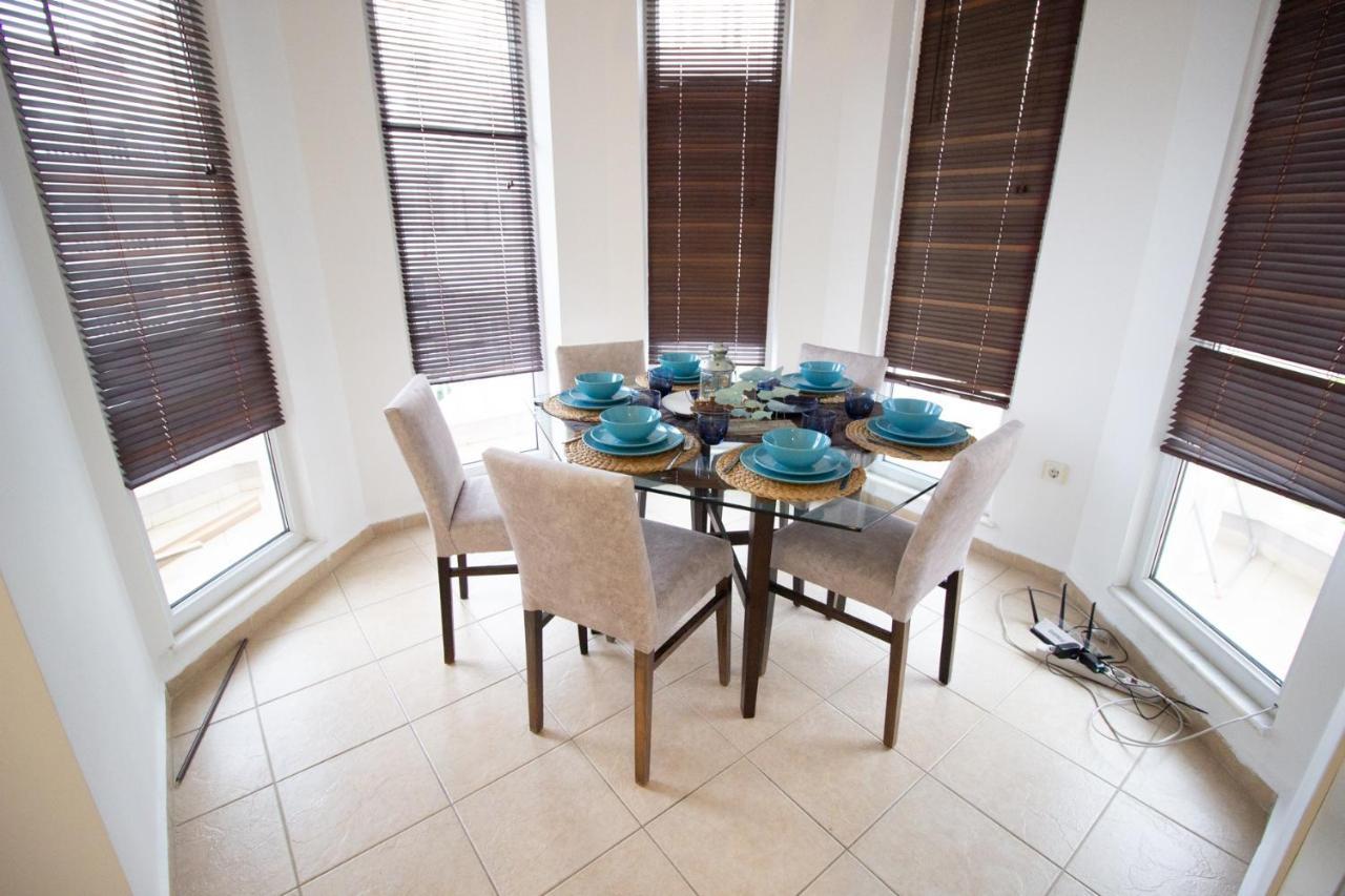 Olympias Court B Appartement