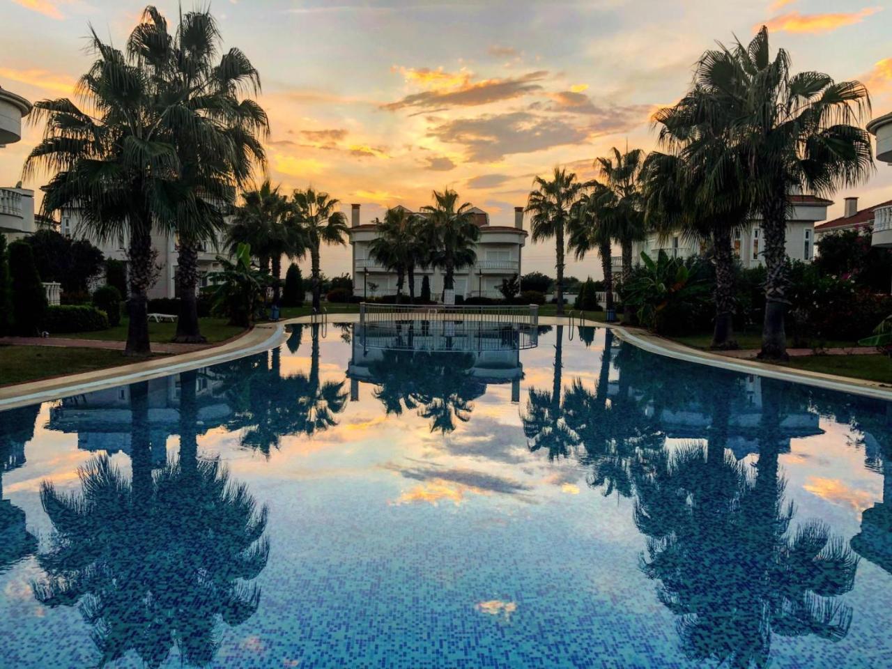 Golf Village - With Shared Pool *