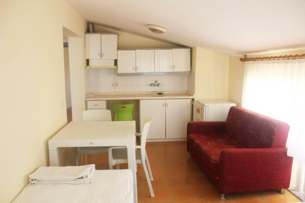 Eva Apart Hostel