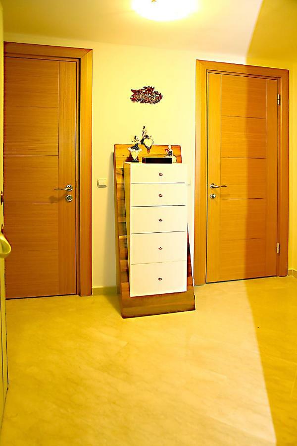 Vilă Paradise Town Premium *