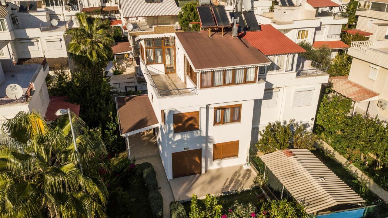 Esma Villa