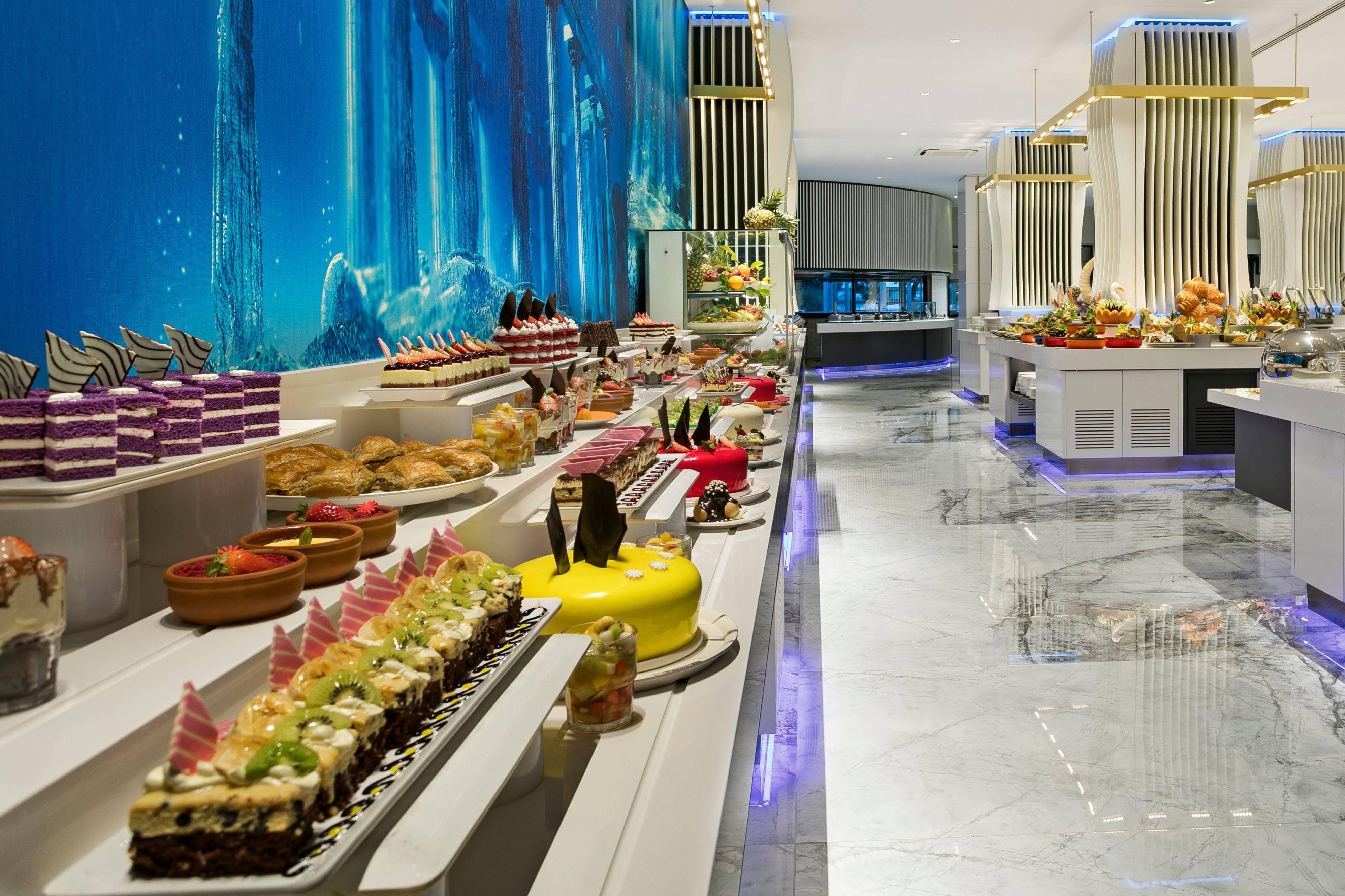 Resort Limak Atlantis Deluxe 5*
