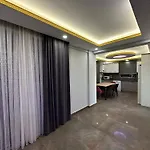 Antalya 5 Odali Oezel Havuzlu Villa
