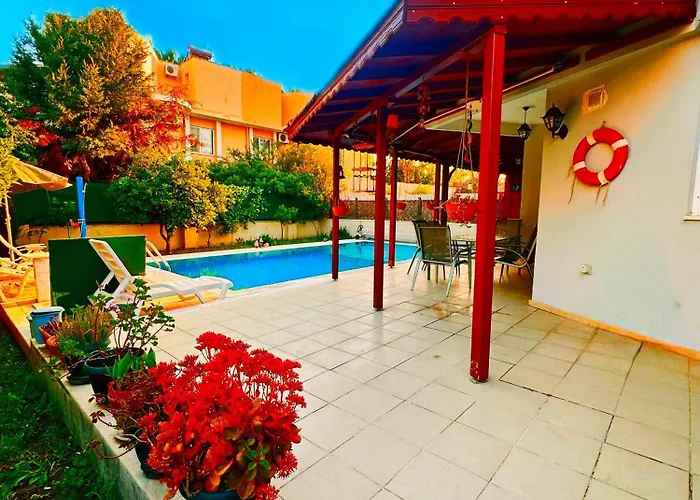 Lion Dreams Villas 1 -Swimming Pool