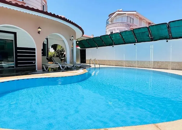 Super 4 Bedroom Villa With Poolvilla