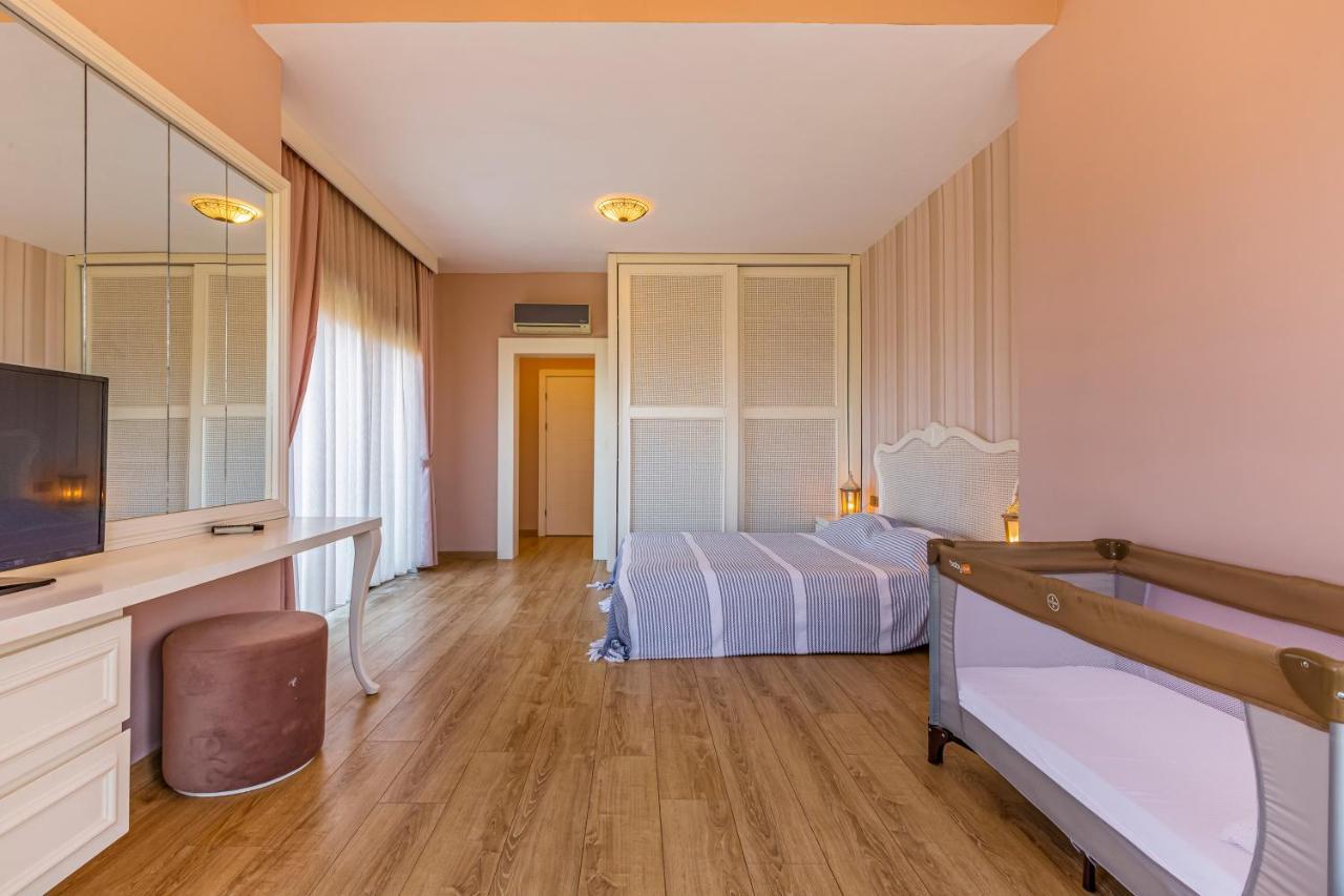 Aparthotel Vista *