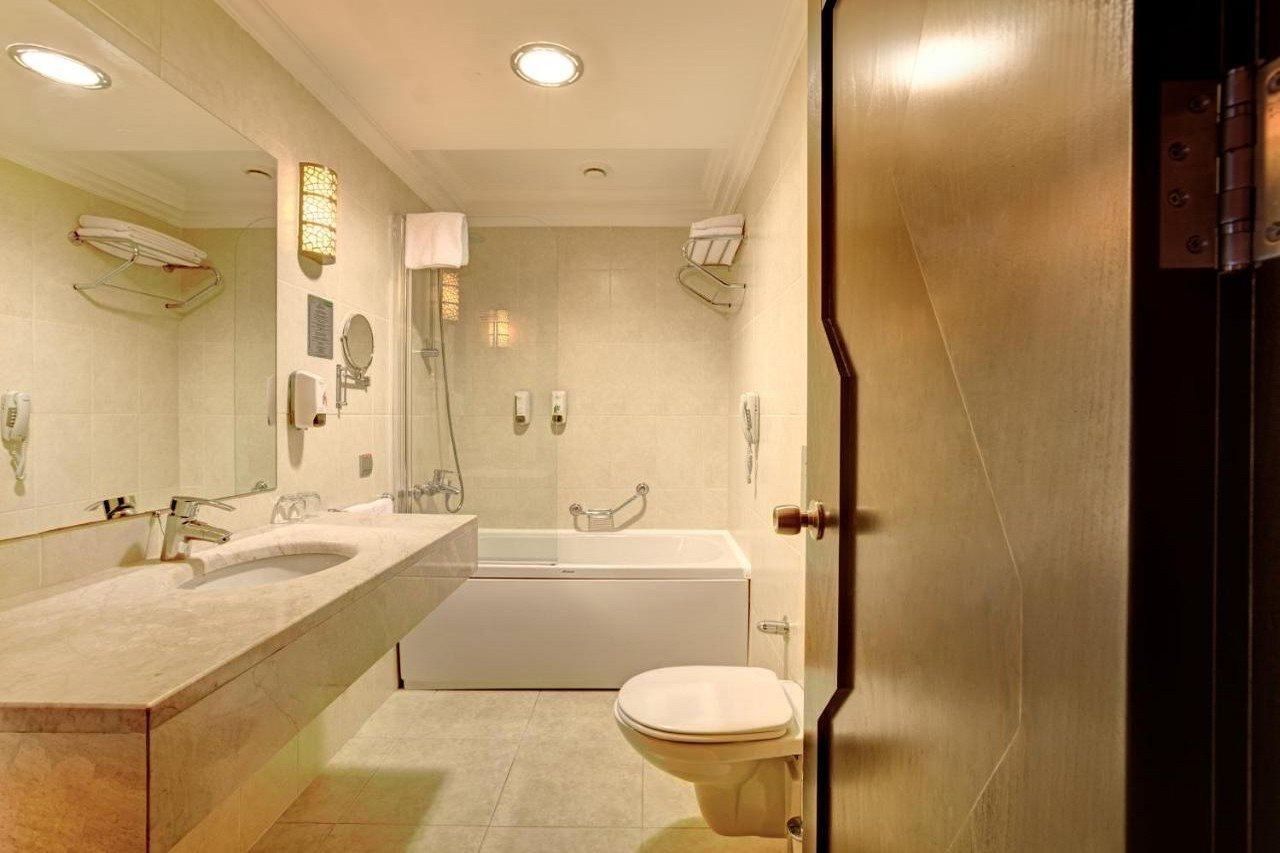 Hotel River Club 5*