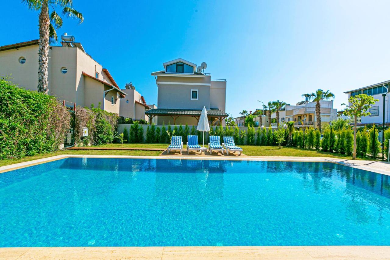 Paradise Town Estella *
