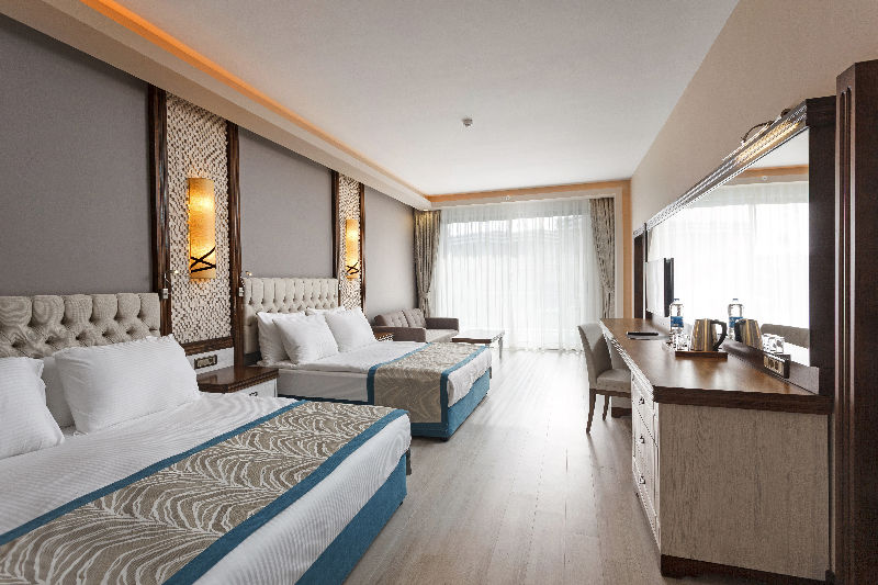Jacaranda Beach Luxury Club 5* Belek