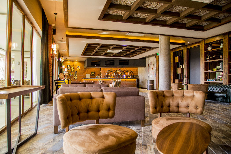Jacaranda Beach Luxury Club