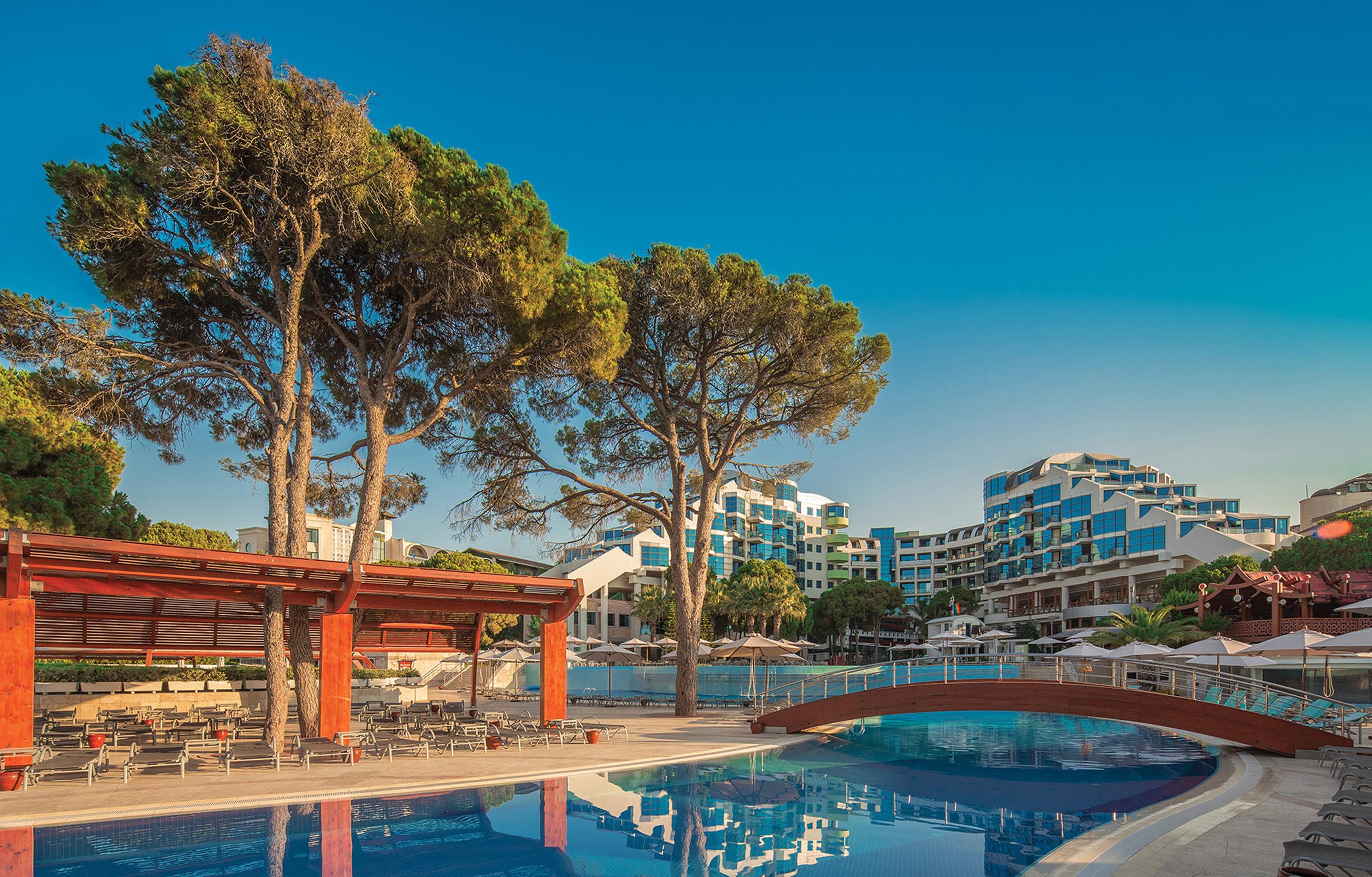 Resort Cornelia De Luxe 5*