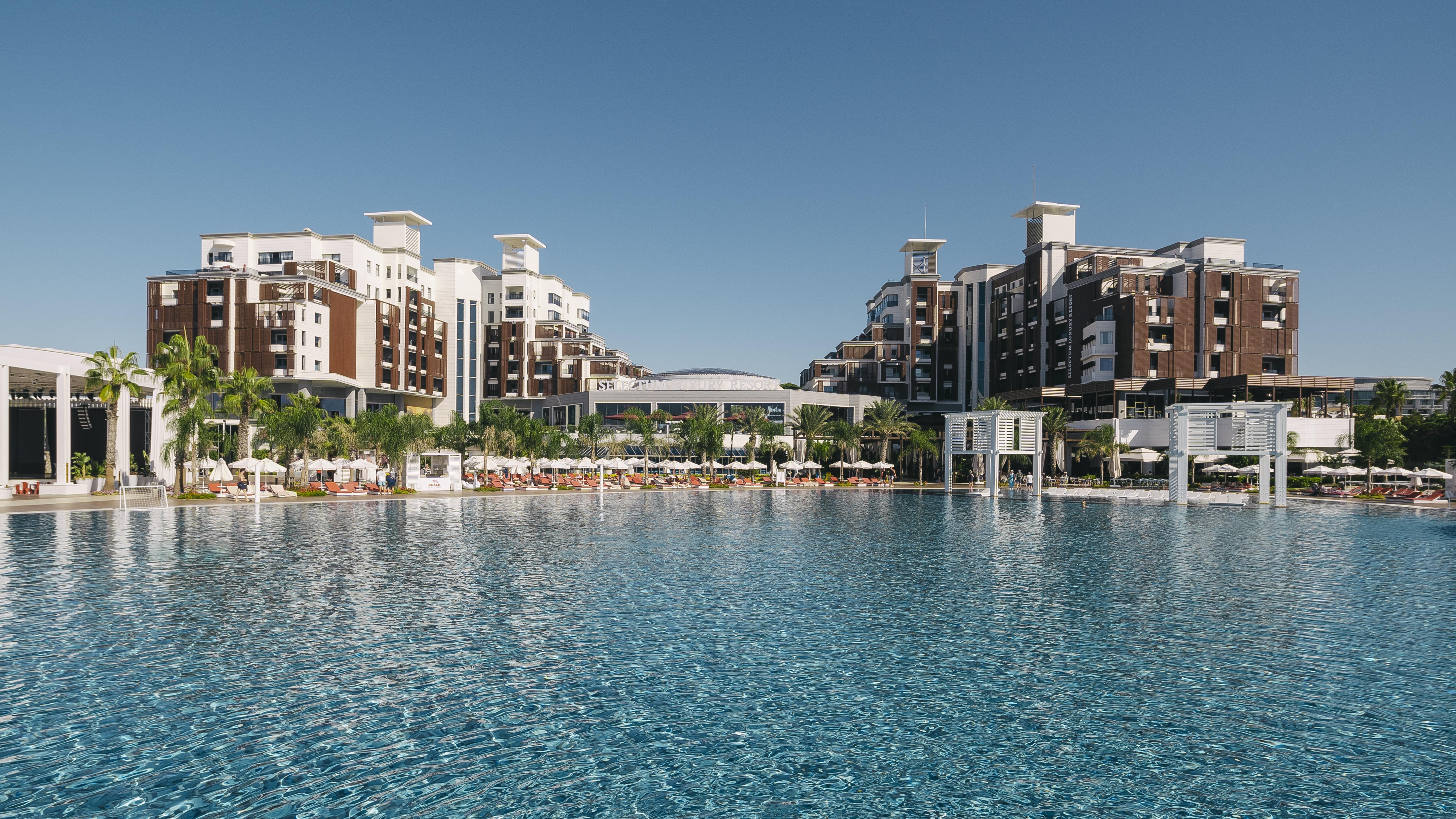 Selectum Luxury Hotel 5*