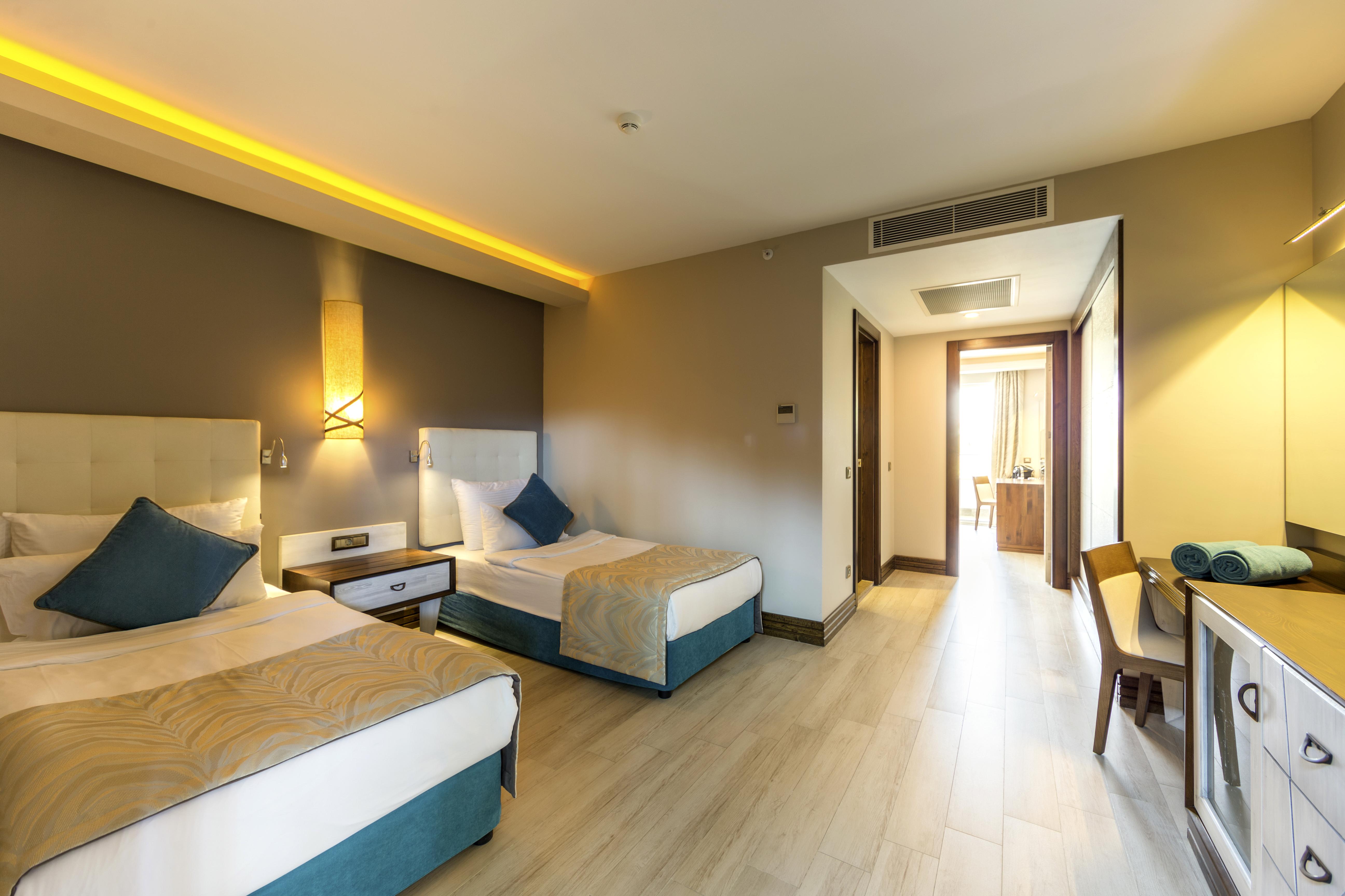 Resort Tui Magic Life Masmavi 5*