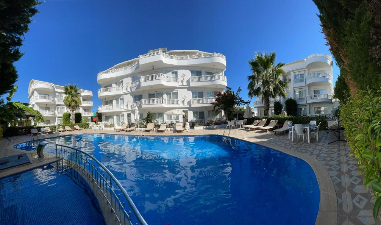 Appartement Belka Golf Delux Poolside