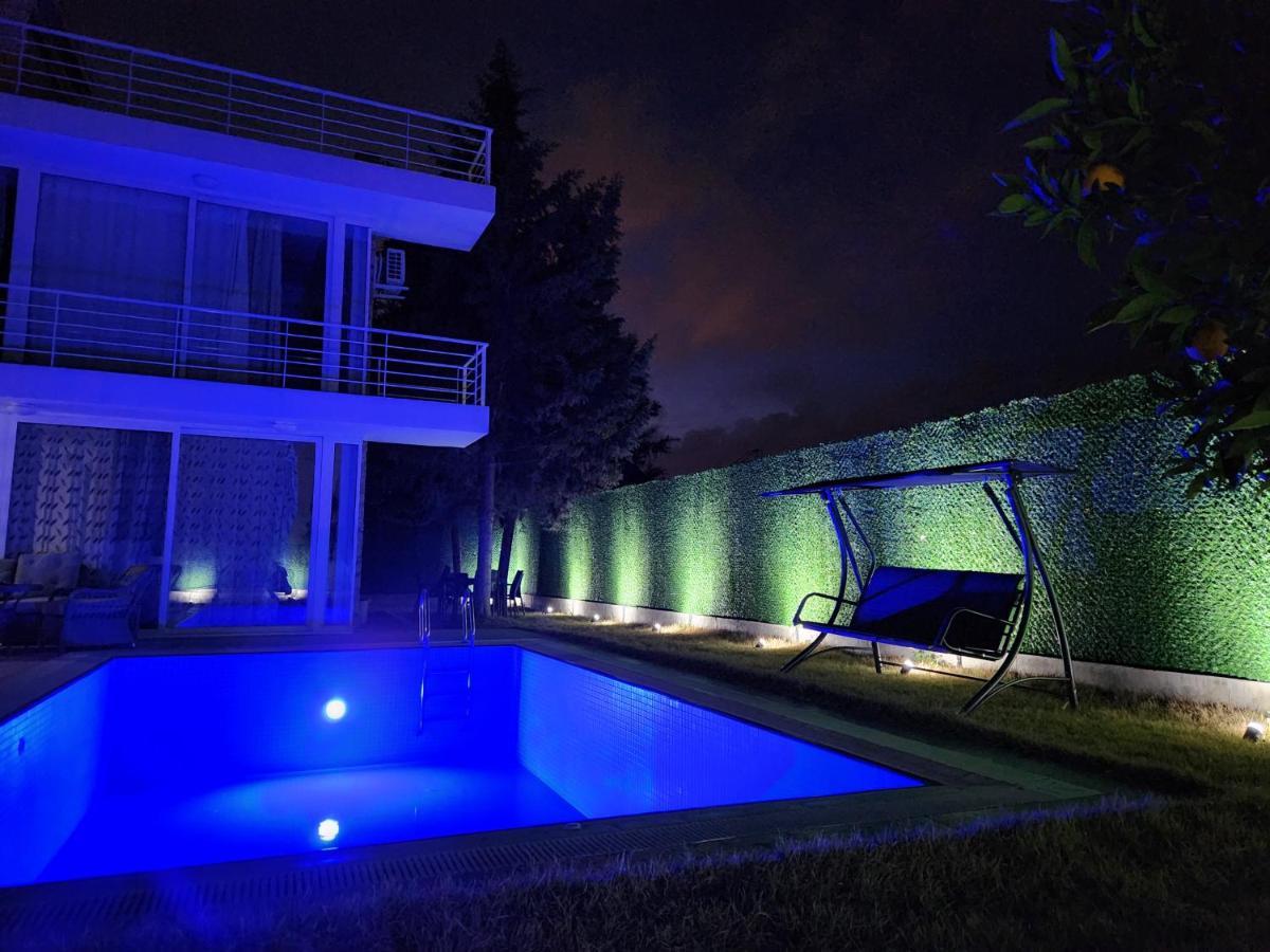 Villa Feronia White Castle. *