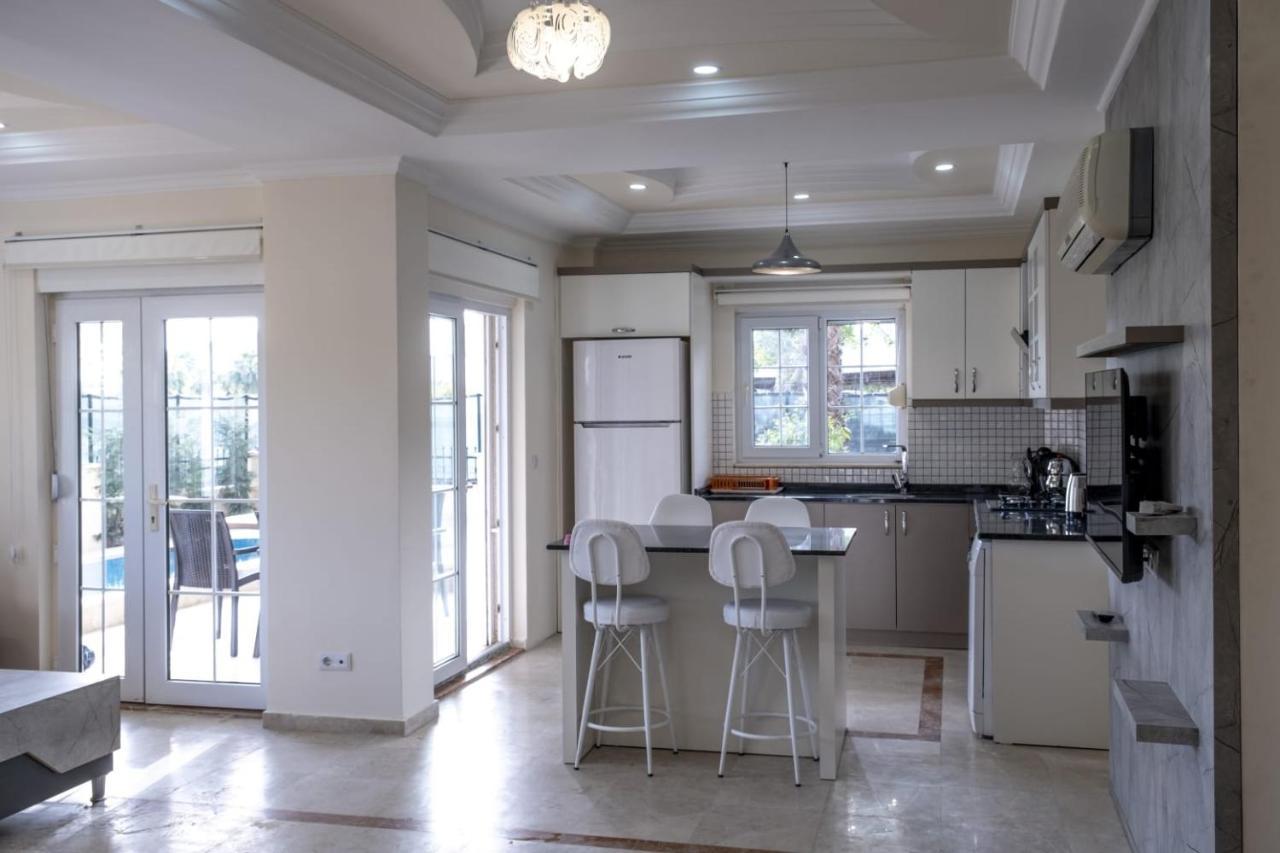 Stone B Villa *