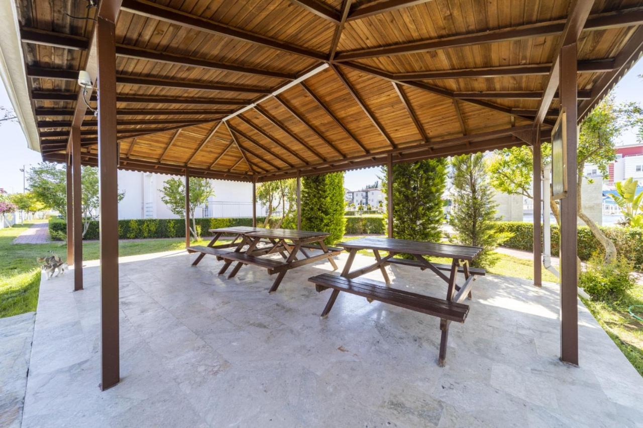 Gorgeous Flat With Pool In Antalya *