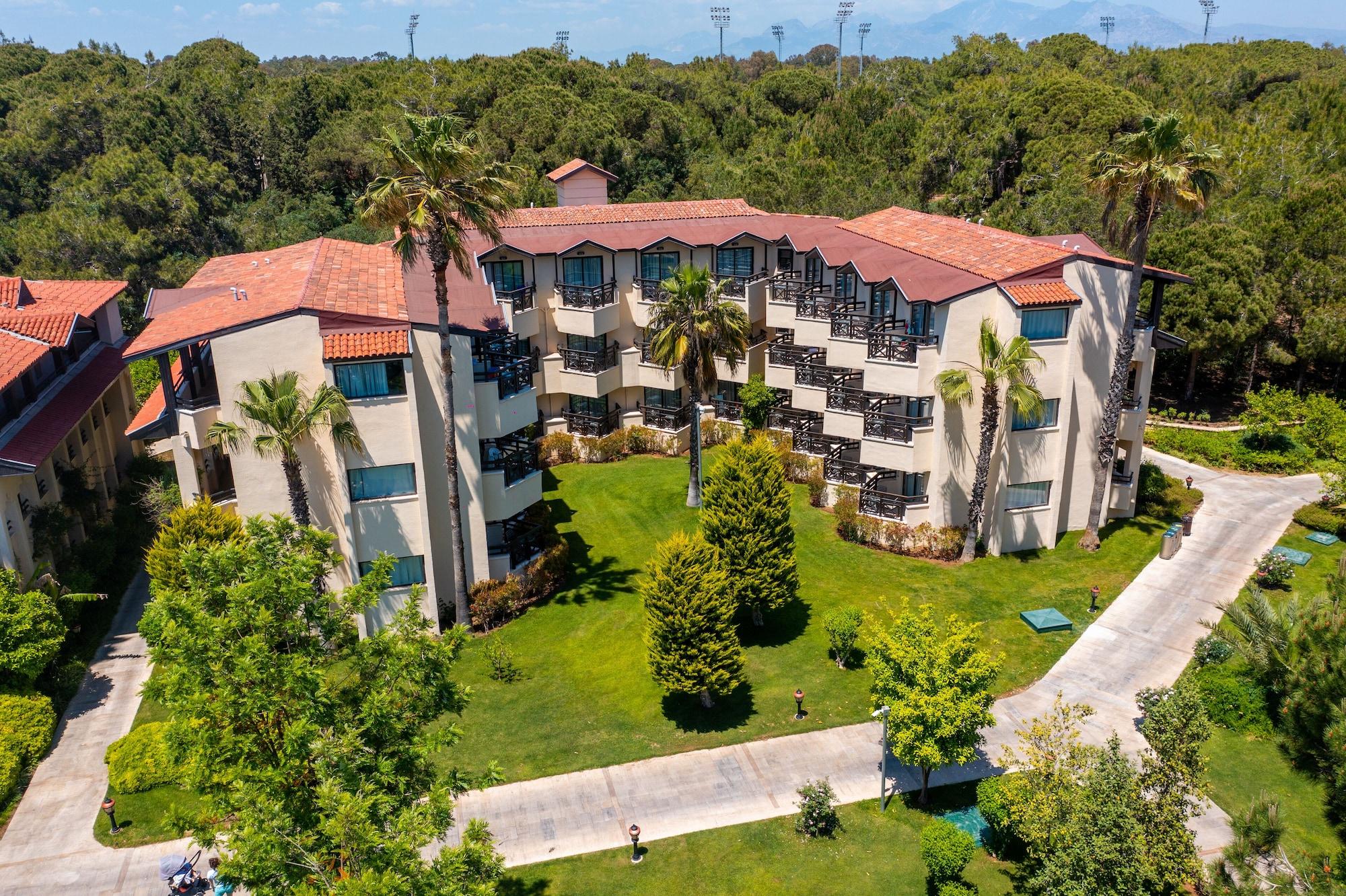 Bellis Deluxe & Heated For Winter Aqua Park Hotel Belek
