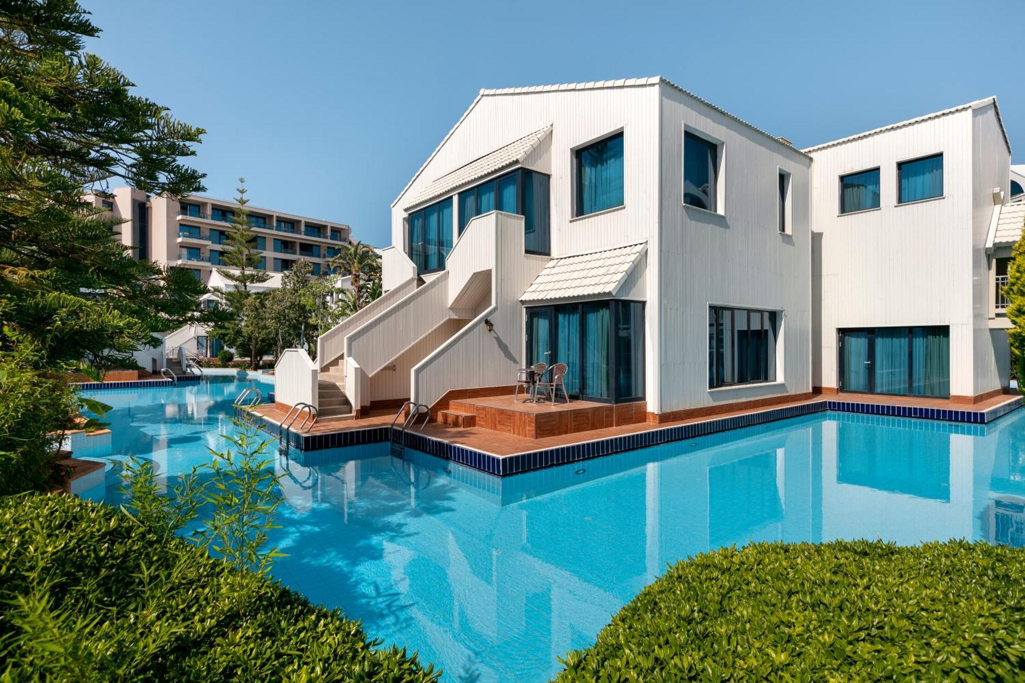 Susesi Luxury