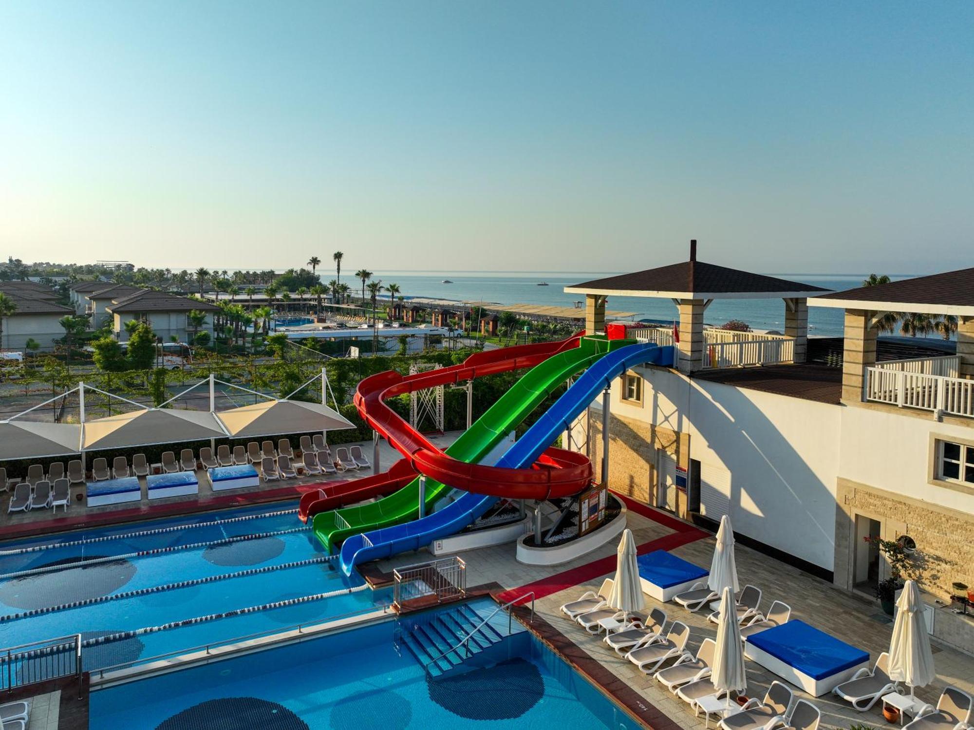 Orange County Hotel 5*