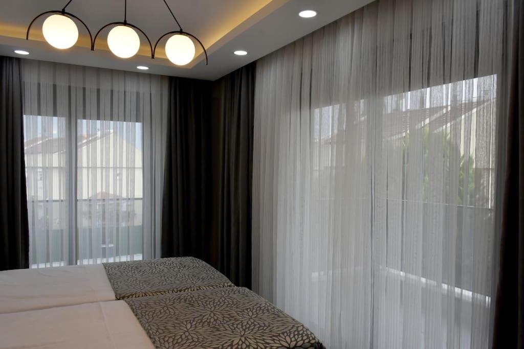 Sahnaz Suits Belek