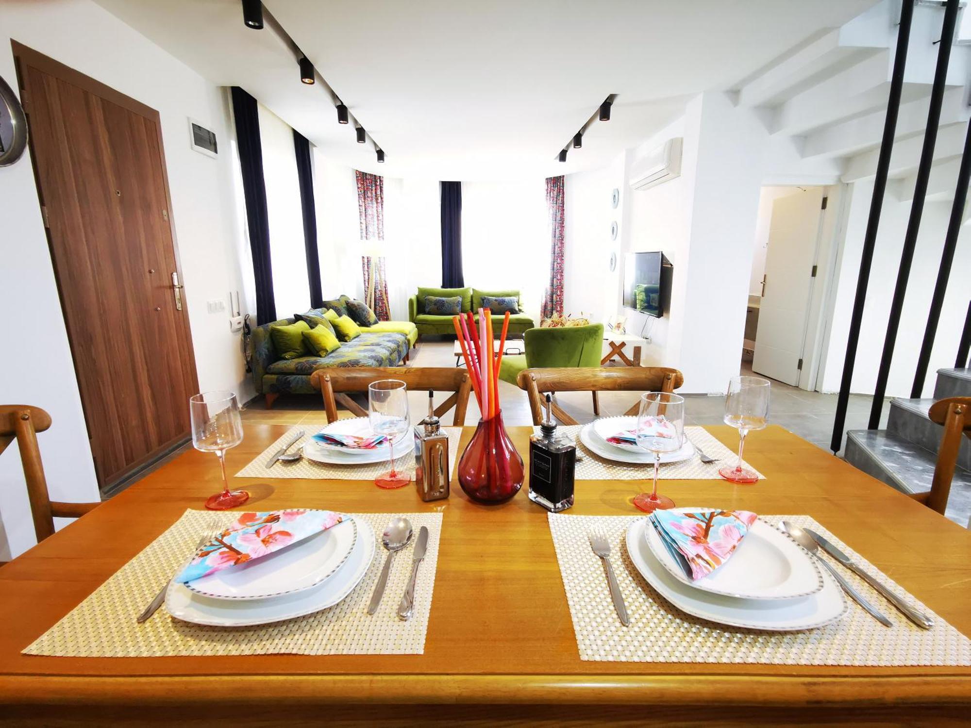 Villa Red F33 Oezel Tasarimli Belek