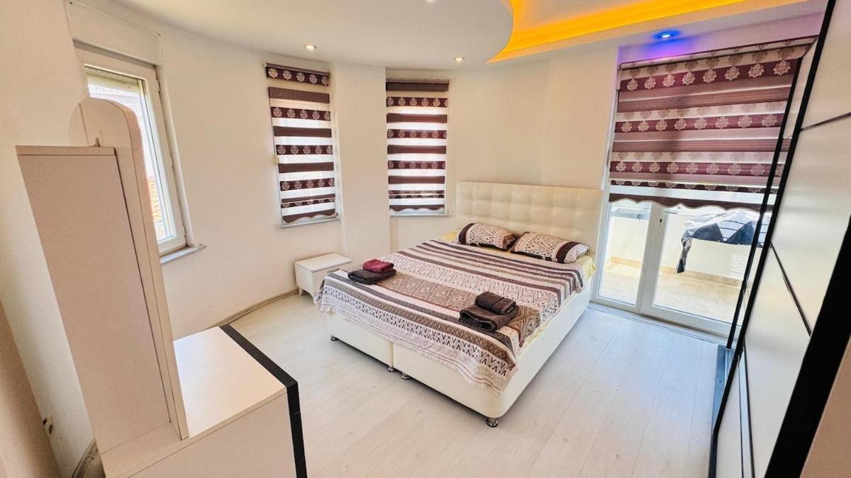 Super 4 Bedroom With Poolvilla * Belek