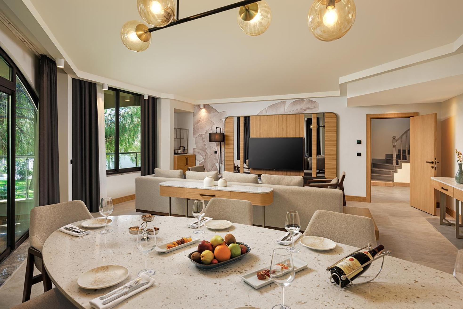 Resort Sirene 5*