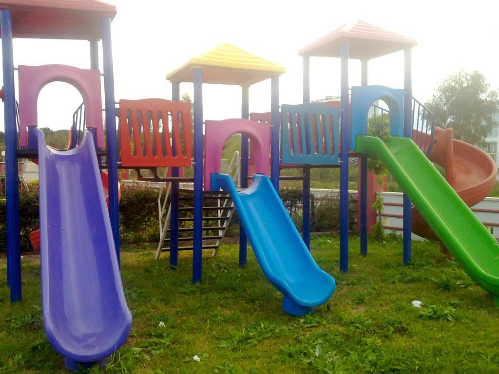 Happy Land Villa