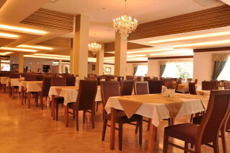 Jacaranda Beach Luxury Club 5* Belek