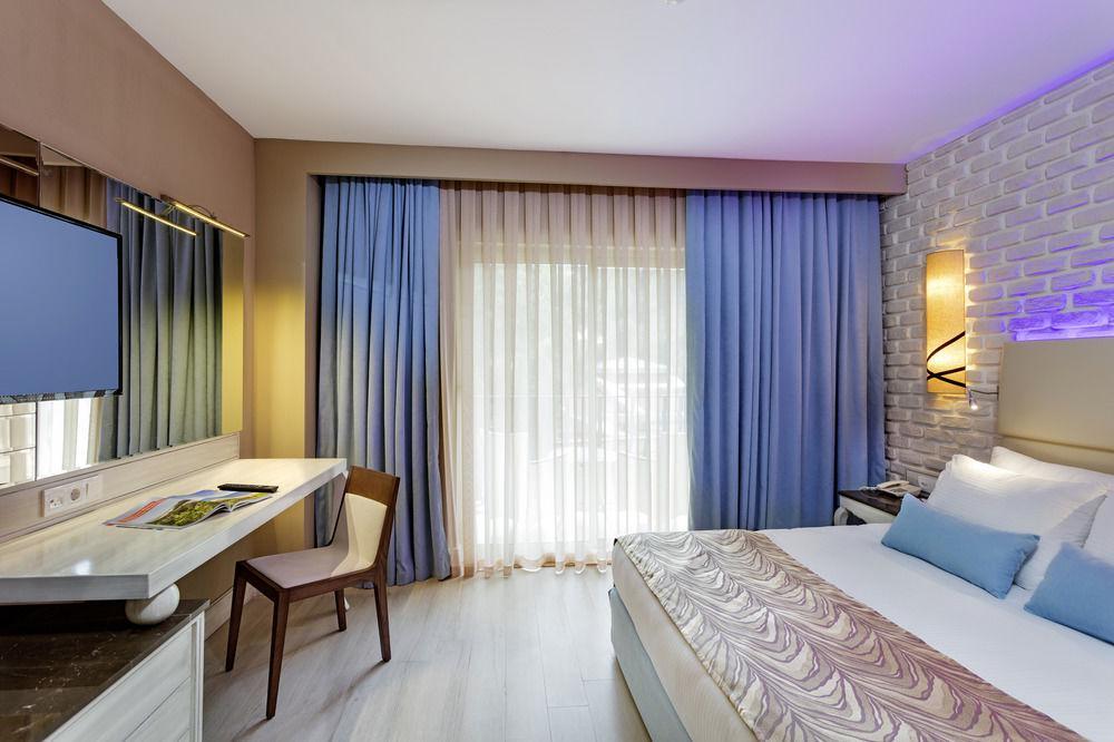 Jacaranda Beach Luxury Club Belek
