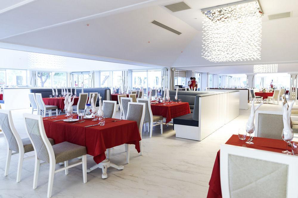 Jacaranda Beach Luxury Club 5*
