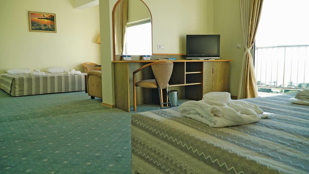 Altis & Hotel 5*