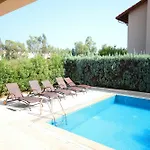 Paradise Town - Villa Lisa