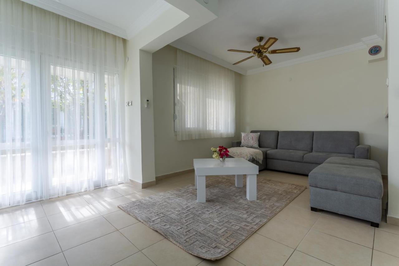 Fadi Family Villa *