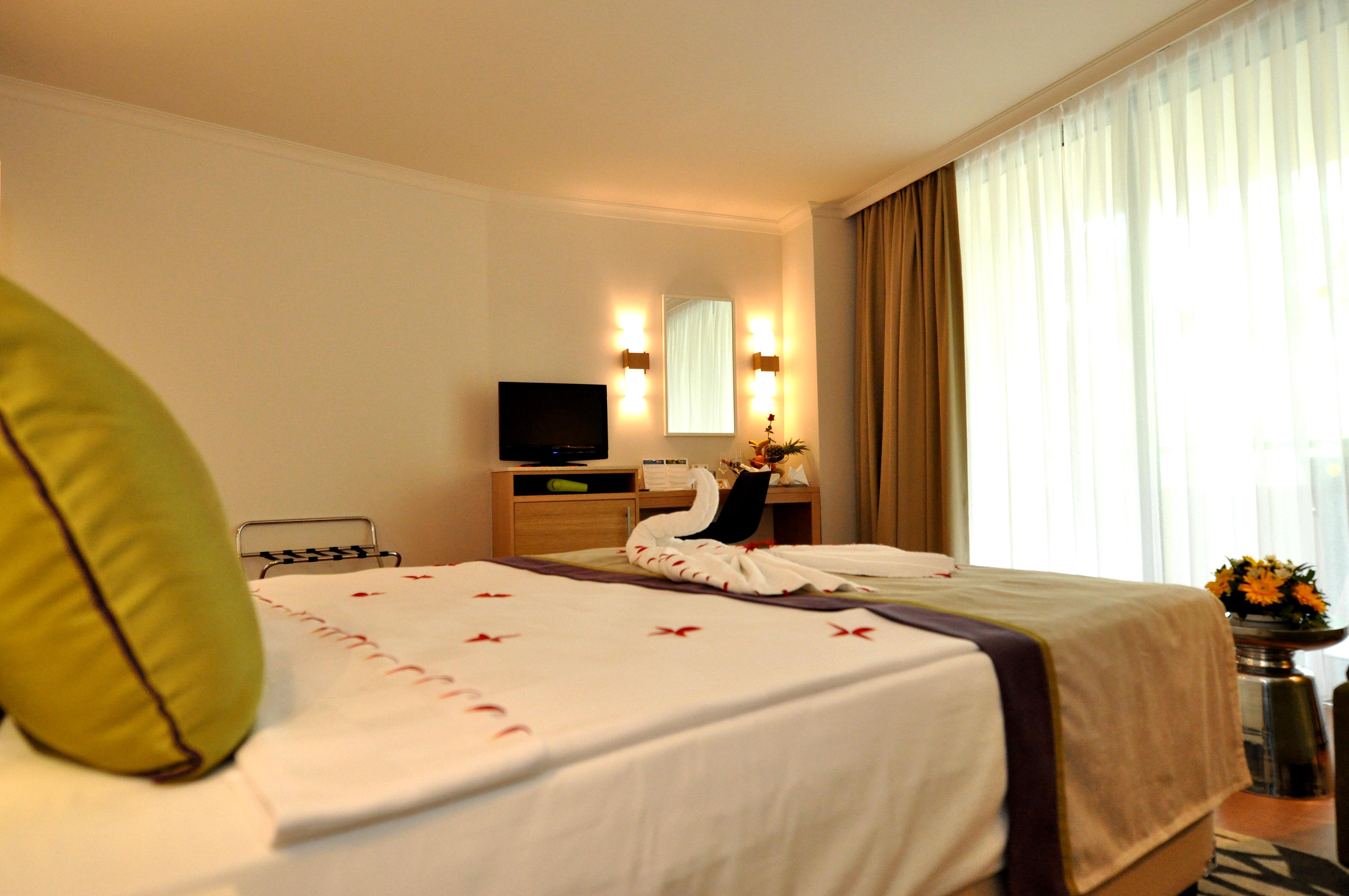 Tth Imperial Otel 5*