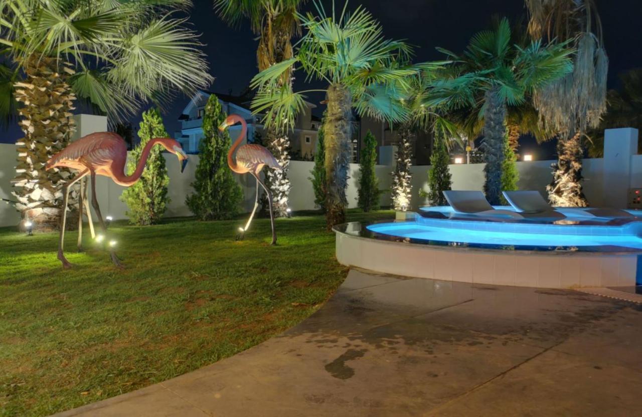 Exquisite With Private Pool In Antalya