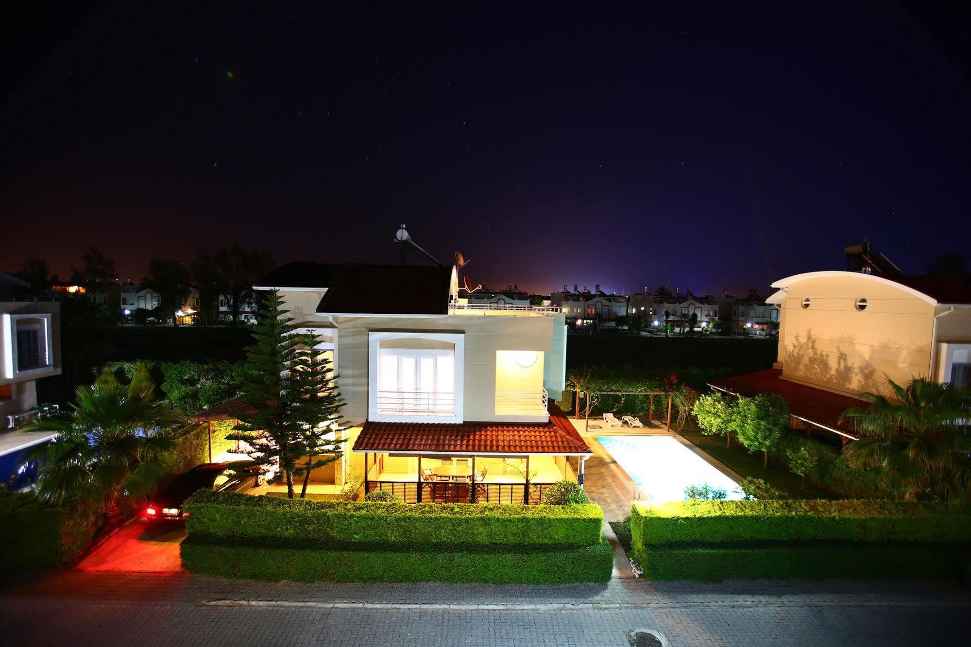 Paradise Town - Royal Villa